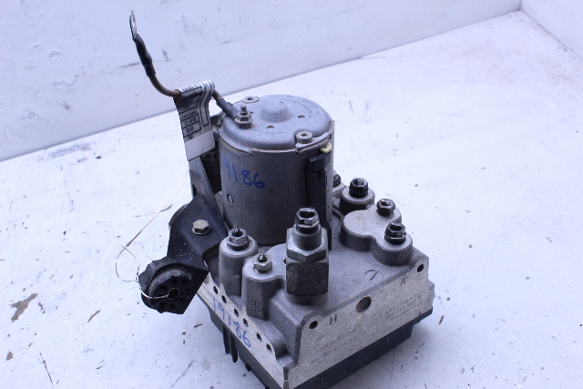 1999 BMW Z3 E36 ABS Anti Lock Brake Pump - 34511090910 OEM