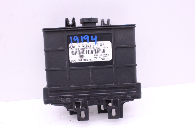 2003 Volkswagen Jetta Beetle Transmission Control Module TCU TCM 01M927733MK