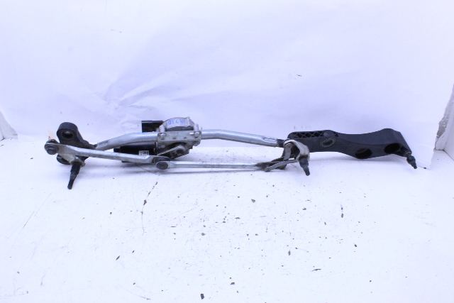 2008 2009 2010 BMW M6 E64 Windshield Wiper Motor Transmission Linkage - 7193995 OEM