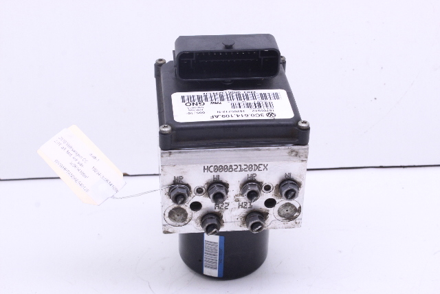 2009-2011 Volkswagen Passat CC ABS Anti Lock Brake Pump 3C0614109AF OEM
