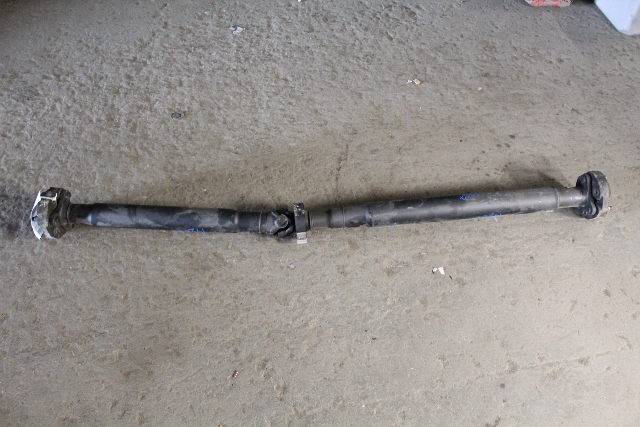 2012-2015 BMW 550i GT 750i Rear Drive Shaft 26107631345 OEM