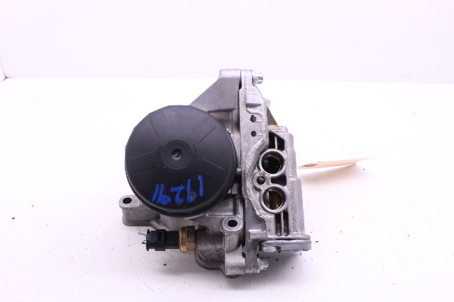 2011 BMW 535i Sedan 3.0 Gas Turbo Oil Filter Housing 7573032 OEM