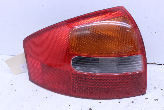 2004-2006 Audi A6 Left Tail Light Lamp 4B5945095C OEM