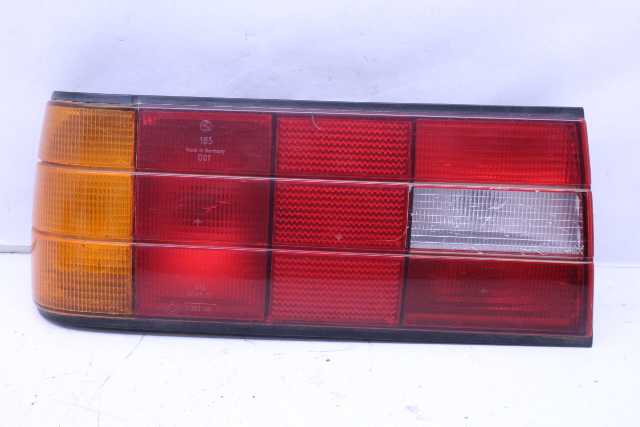1989 1990 1991 1992 BMW 318i 325e 325i E30 Tail Light Lamp Left OEM