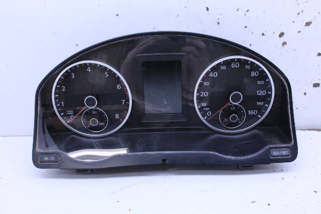 2012 2013 Volkswagen Tiguan Speedometer Instrument Cluster OEM