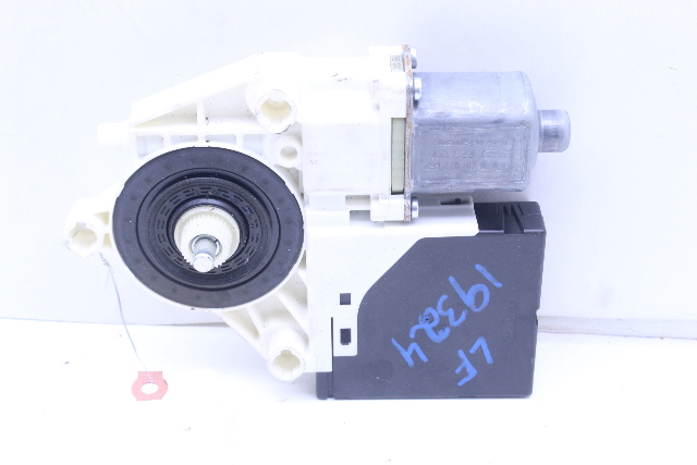 2009-2017 Volkswagen Tiguan Front Door Power Window Motor Left OEM
