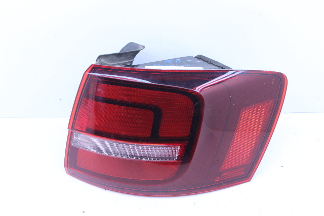 2015 2016 Volkswagen Jetta Sedan Tail Light Lamp Right 5C6945310 OEM