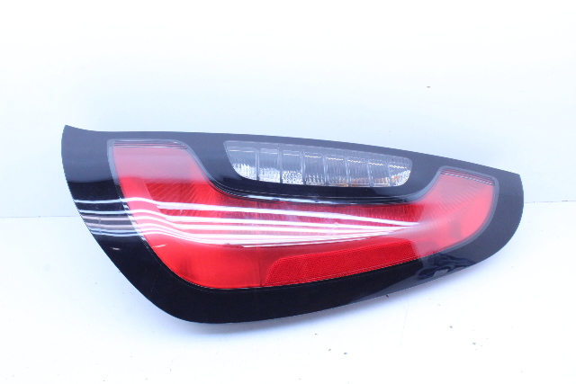 2014-2019 Kia Soul Right Incandescent Tail Light Lamp 92402B2030 OEM