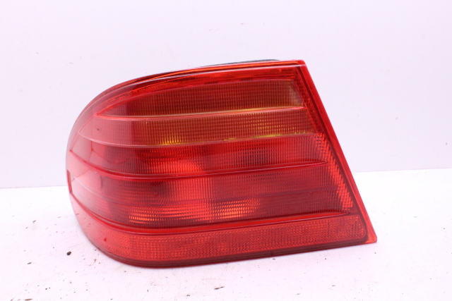 1996-1999 Mercedes E300D E320 E430 Driver Left Tail Lamp Light A2109200564 OEM