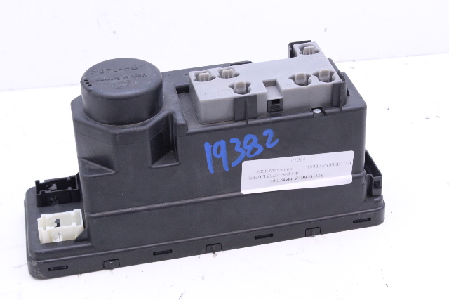 2000 Mercedes Benz E320 Door Lock Vacuum Pump 2108001148 OEM