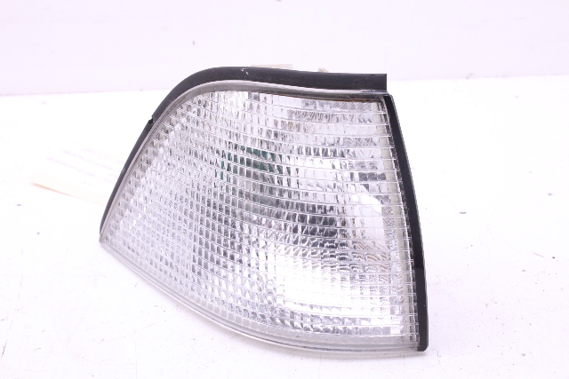 1996 BMW 328is, E36, 2.8L,5spd, rwd,2dr Coupe, white-r/h turn signal light OEM