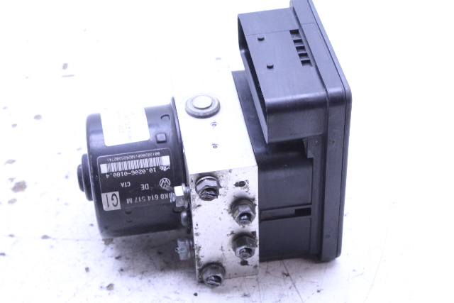 2006 Volkswagen Jetta Anti-Lock Brake System ABS Pump OEM