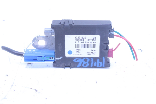 2007 Mercedes Benz R350 251 Antenna Amplifier Booster Control Module A1648201689 OEM