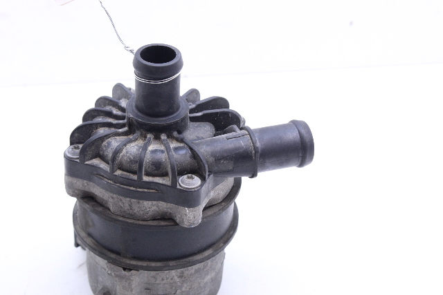 2009-2011 Audi A6 3.0 Auxiliary Water Pump 4F0965567 OEM