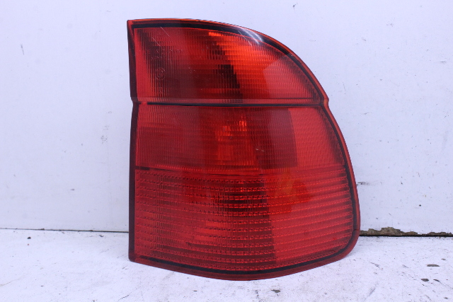 1999 2000 BMW 528i 540i E39 Wagon Tail Light Lamp Right 8380096 OEM