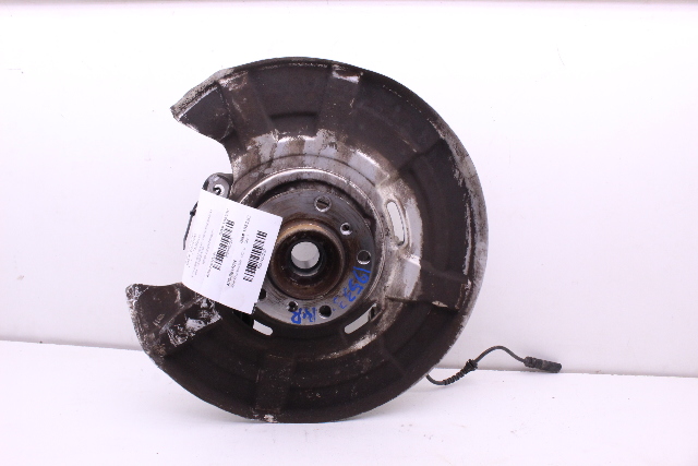 2012-2016 BMW M5 M6 Right Rear Spindle Knuckle Hub 33322284142 OEM