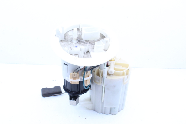 2010-2012 Audi A4 A5 S4 S5 Fuel Pump Assembly 8K0919051 OEM
