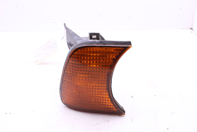 BMW 525i 530i 535i 540i M5 Right Turn Signal Light Lamp 63131384034 OEM