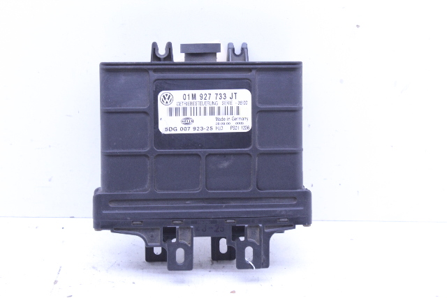 2001 Volkswagen Beetle Transmission Control Module TCU TCM 01M927733JT