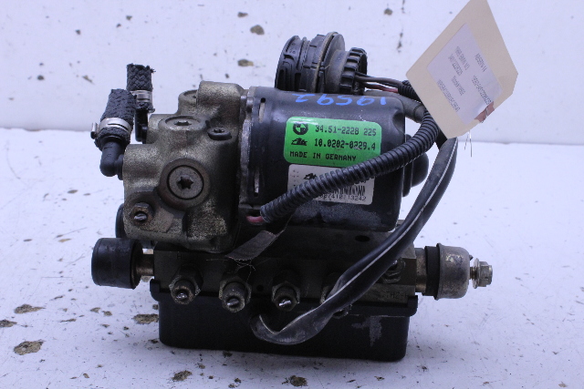 1995 1996 1997 1998 1999 BMW M3 ABS Anti Lock Brake Pump 2228225 OEM