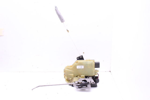 2003 Audi A4 Front Right Door Lock Latch 8E1837016D OEM