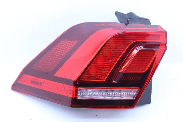 2018 Volkswagen Tiguan Tail Light Lamp Left 5NN945095A OEM