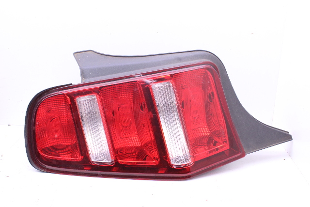2010-2012 Ford Mustang Left Tail Light Lamp AR-3313B505 OEM