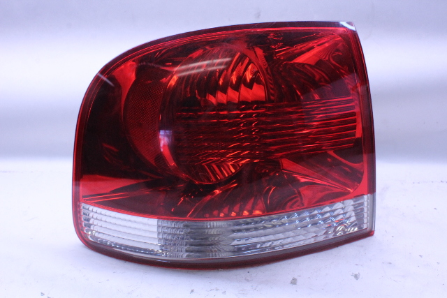 2004 2005 2006 2007 Volkswagen Touareg Tail Light Lamp Left 7L6945095 OEM