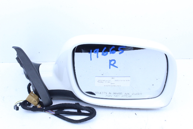 2004-2007 Volkswagen Touareg Right Side View Door Mirror OEM