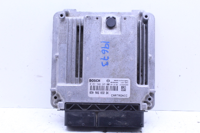 2008-2010 Porsche Cayenne 3.6 Engine Computer ECU ECM DME 03H906032DK OEM
