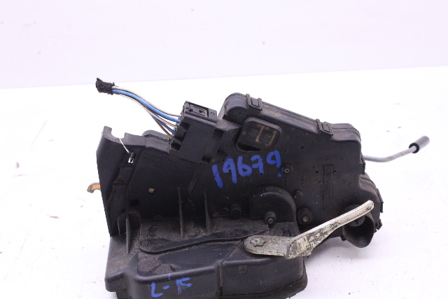 1999 BMW 323i Sedan Front Left Driver Door Latch Lock