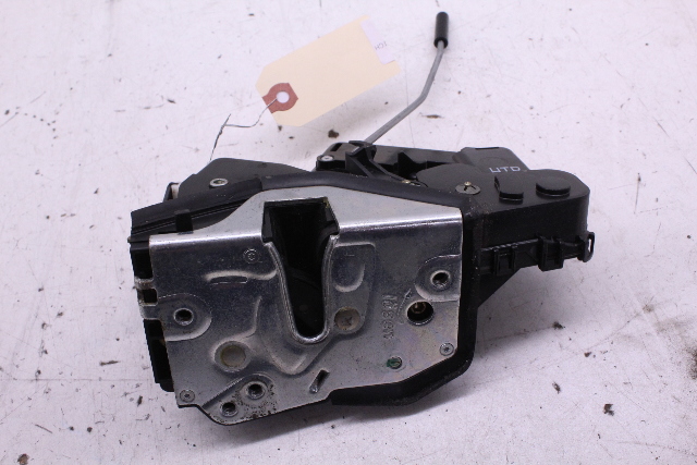 1999-2005 BMW 325i 328i 330i Sedan Rear Door Latch Right - 51227011246 OEM