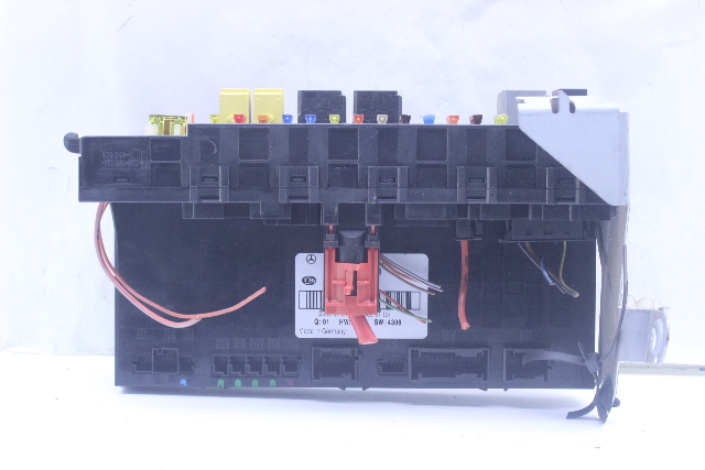 2008 Mercedes E63 Rear Fuse SAM Signal Activation Module 2115458601 OEM