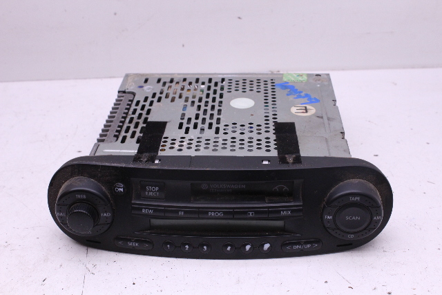 2001 2002 Volkswagen Beetle AM FM Radio Cassette Player 1C0035180E OEM
