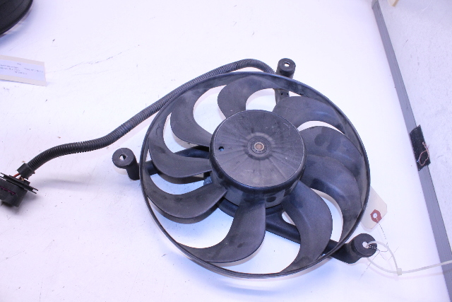 2000 Volkswagen Jetta Right Radiator Cooling Fan OEM