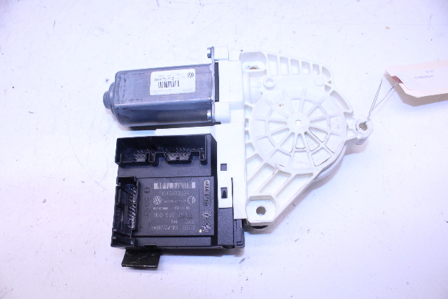 2008 Volkswagen Passat Driver Left Front Window Motor 1K0959701P OEM