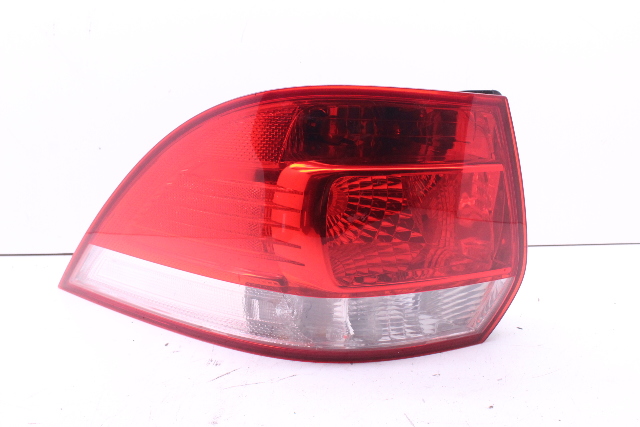 2009 2010 2011 2012 2013 2014 Volkswagen Jetta Wagon Tail Light Left OEM