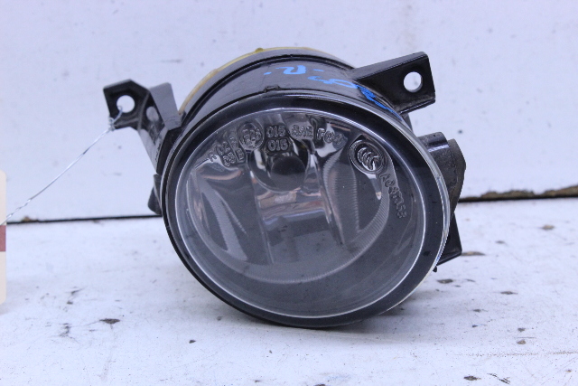 2013-2017 Volkswagen CC Right Fog Light Lamp 1T0941700G OEM