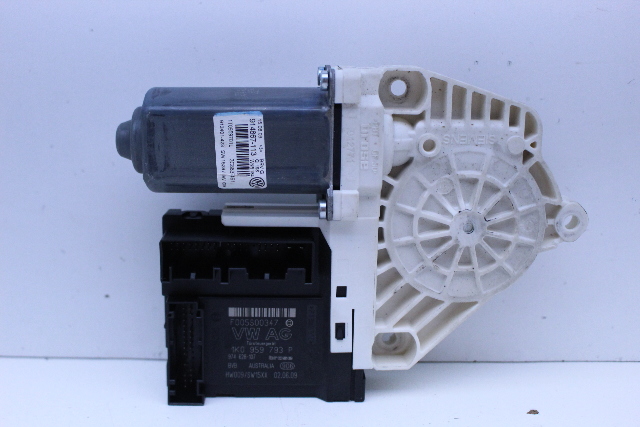 2009-2017 Volkswagen CC Front Power Window Motor Left Driver OEM