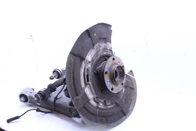 2012-2016 BMW M5 M6 Left Rear Spindle Knuckle Hub 33322284141 OEM