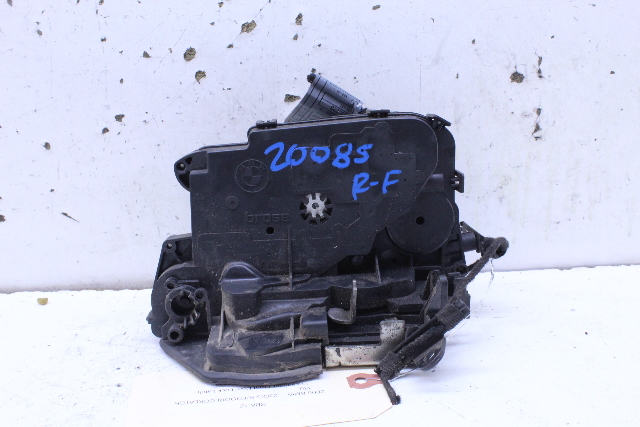 2006 BMW 330i Passenger Front Door Lock Latch