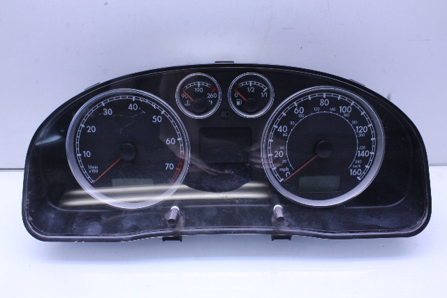 2003 Volkswagen Passat GLX Speedo Speedometer Cluster OEM