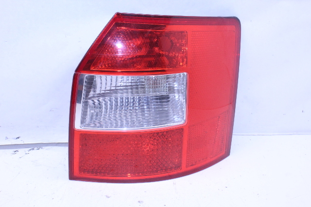 2002 2003 2004 2005 Audi A4 S4 Avant Wagon Tail Light Lamp Right 8E9945096B OEM