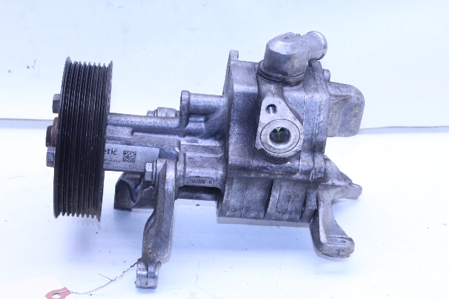 2011 BMW X5 3.0 N55 Power Steering Pump - 32416796452 OEM