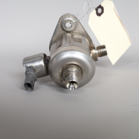 BMW M2 M3 M4 F80 F82 3.0 High Pressure Fuel Pump OEM 13517847204