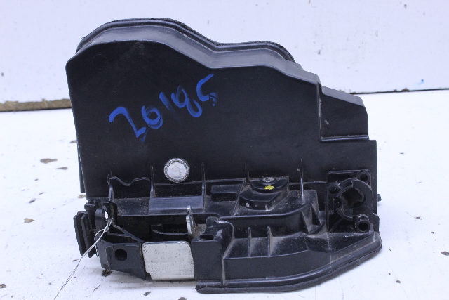 BMW 525i 530i 528i 535i 545i 550i M5 Front Door Latch Left Driver - 51217167071 OEM