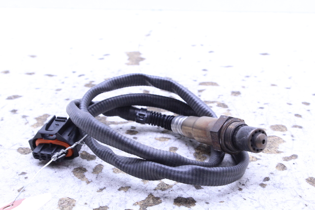 2013 Porsche Cayenne 4.8 Oxygen Sensor 02 Sensor 0258010207 OEM
