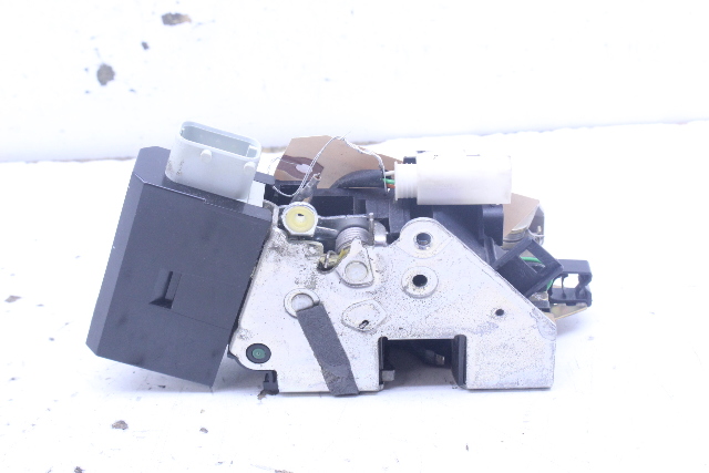 2001 BMW 740iL E38 Door Latch Lock Front Left Driver 8235111 Stock#20333 OEM