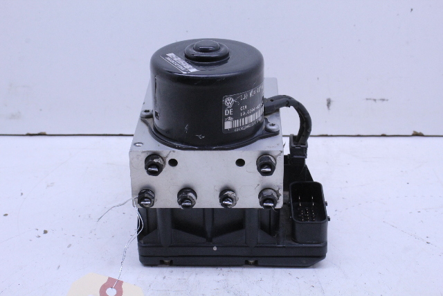 2000 2001 Volkswagen Jetta Beetle ABS Anti Lock Brake Pump OEM