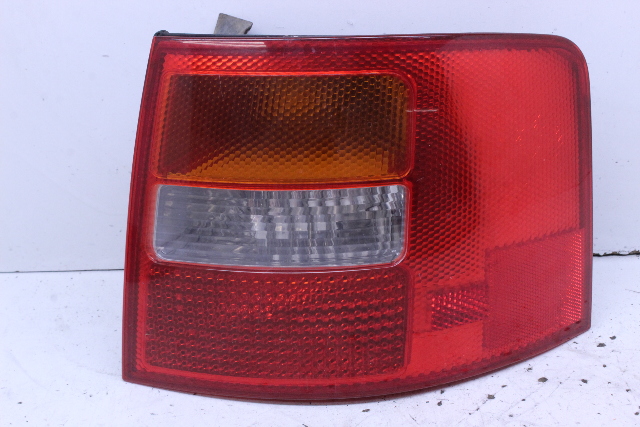 Audi A6 Allroad S6 Tail Light Lamp Right 4B9945096G OEM